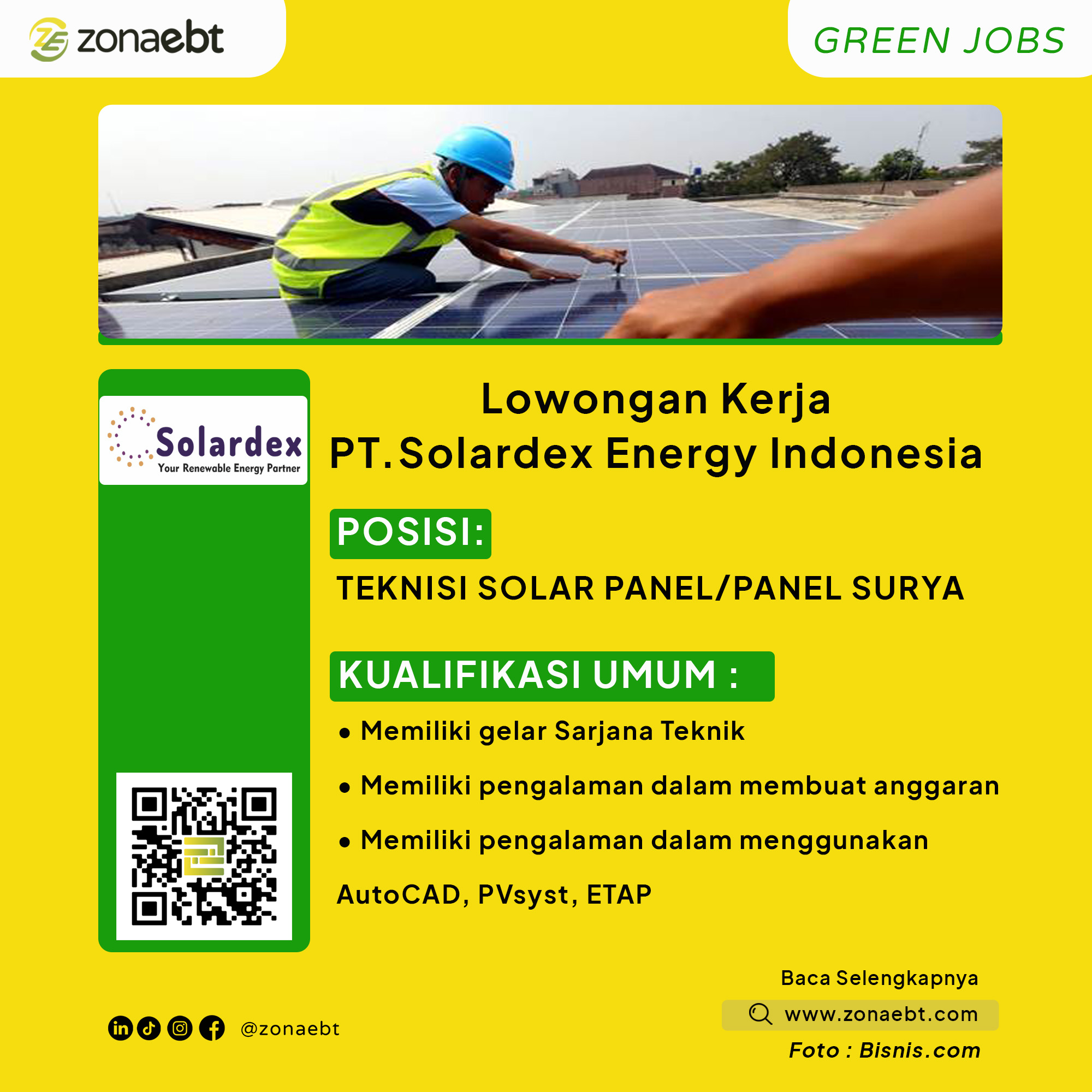 Teknisi Solar Panel Panel Surya Zonaebt