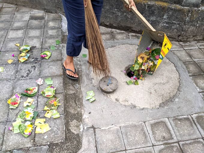 Sumur Komposter di Setiap Rumah pada Desa Celuk, Gianyar, Bali zonaebt.com