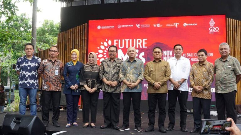 Kementerian Perhubungan RI Luncurkan "Pameran Kendaraan Bermotor Listrik Berbasis Baterai" 2022, Kolaborasi Future SME's Village zonaebt.com