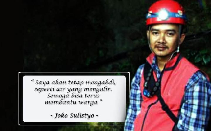 Joko Sulistyo menemukan sebuah sungai di salah satu gua vertikal yang ia jelajahi. Source: dok. Astra zonaebt.com
