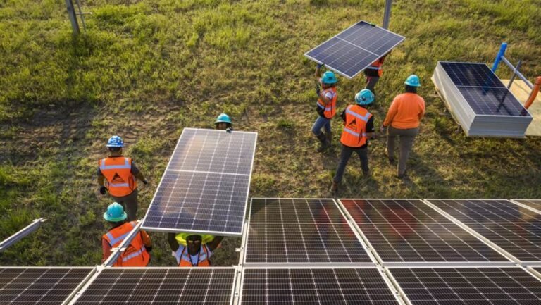 Proyek EBT Indonesia Buka Peluang 760 Ribu Lapangan Kerja zonaebt.com