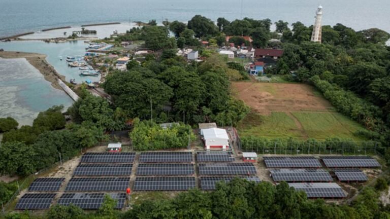 5 Alasan PLTS Jadi Solusi Energi Masa Depan Indonesia zonaebt.com